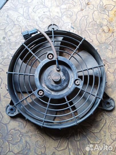 Вентилятор охлаждения радиатора