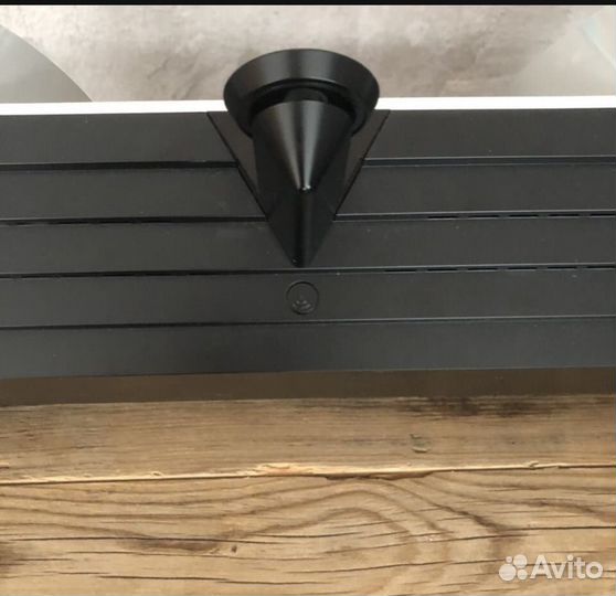 Bang olufsen BeoPlay A8 Silver