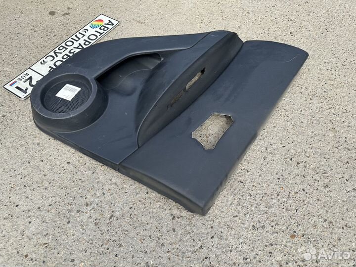 Обшивка двери задняя левая Nissan Qashqai