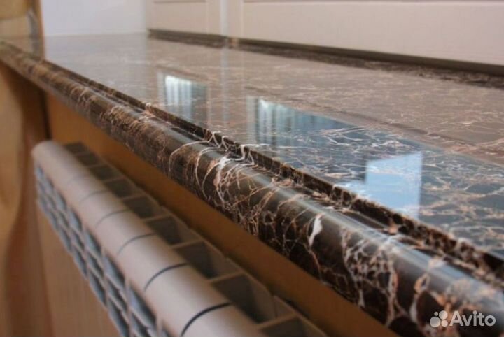 Подоконник из прочного камня