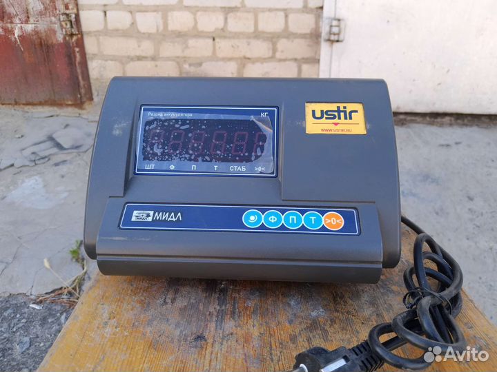 Прибор весоизмерительный