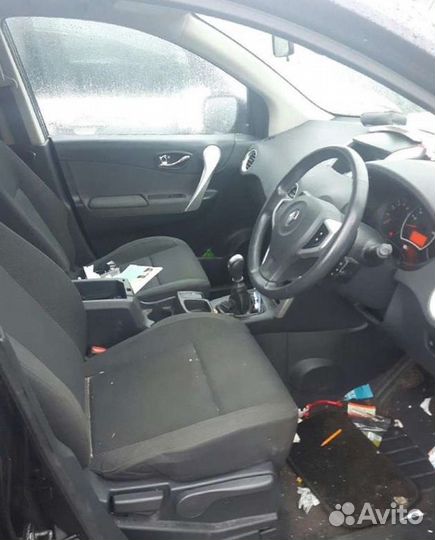Renault Koleos 2011 г на запчасти