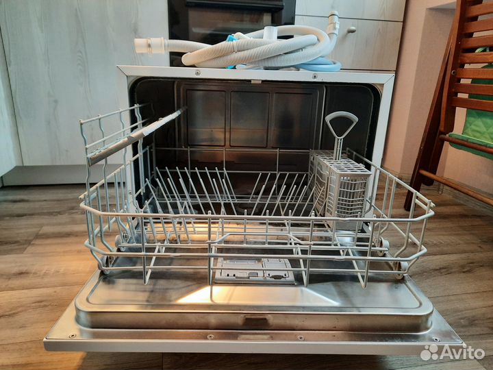 Компактная посудомоечная машина Bosch