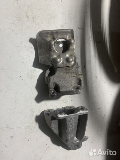 Кронштейны двигателя BMW F20 N14b16