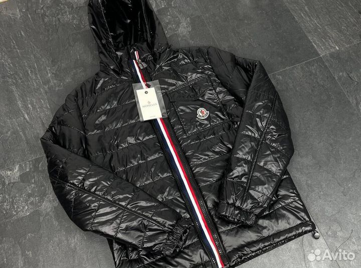 Зимняя куртка Moncler