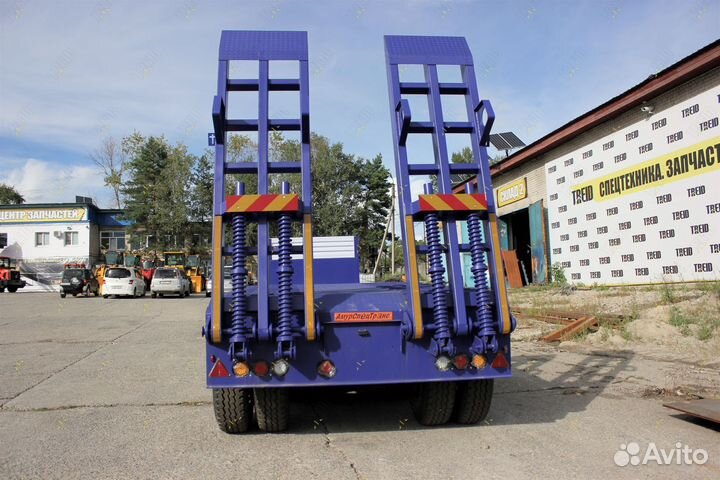 Полуприцеп трал (тяжеловоз) AMUR LYR9606TDP, 2023