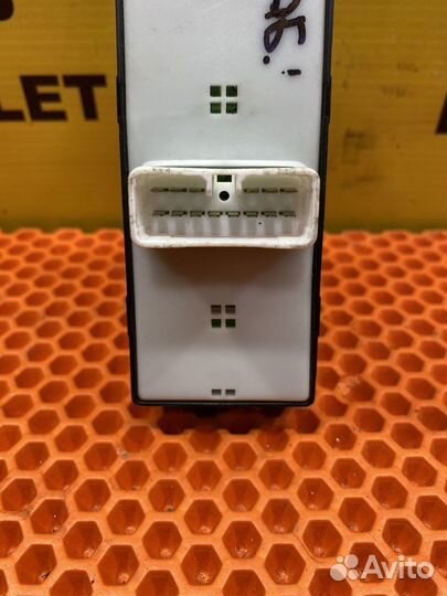 Блок кнопок стеклоподъемника шевроле лачетти