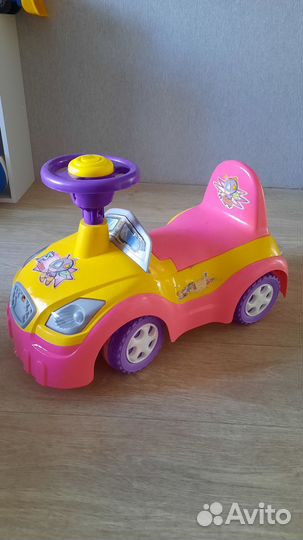 Машинка-каталка