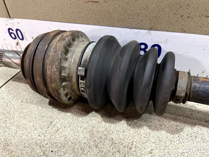 Полуось передняя левая Opel Vectra B