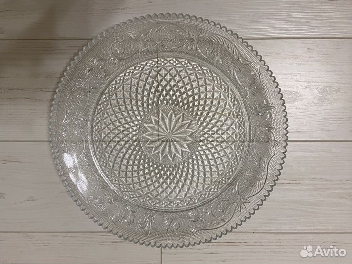 Блюдо стекло