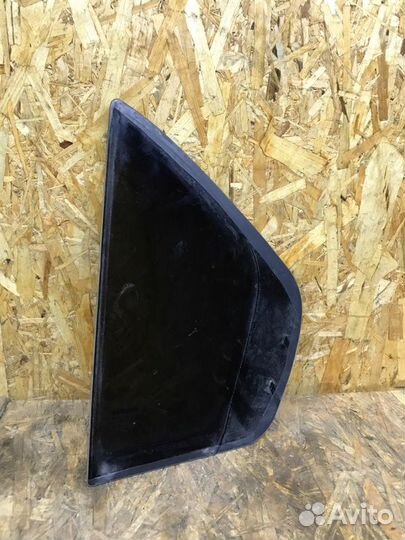 Форточка двери задняя правая Renault Logan 2 седан