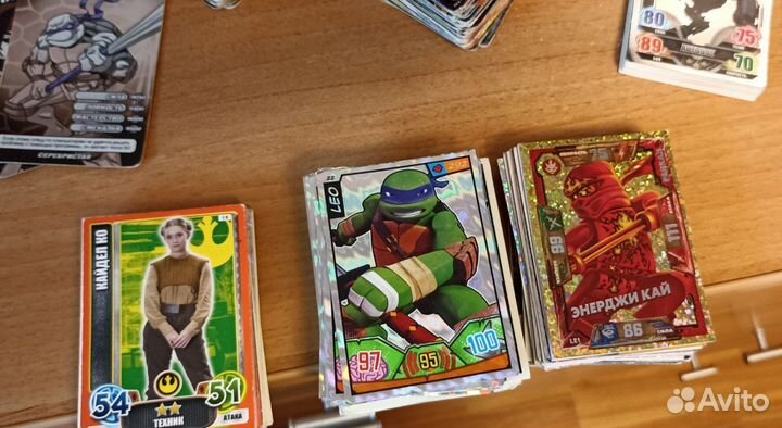 Коллекционные карточки и кейсы