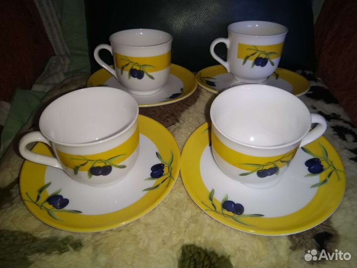 Чашка с блюдцем для кофе