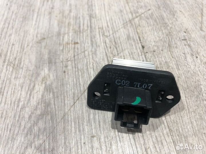 Резистор печки Nissan Almera Classic B10 QG16 2012