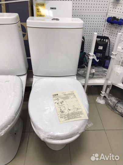 Унитаз новый