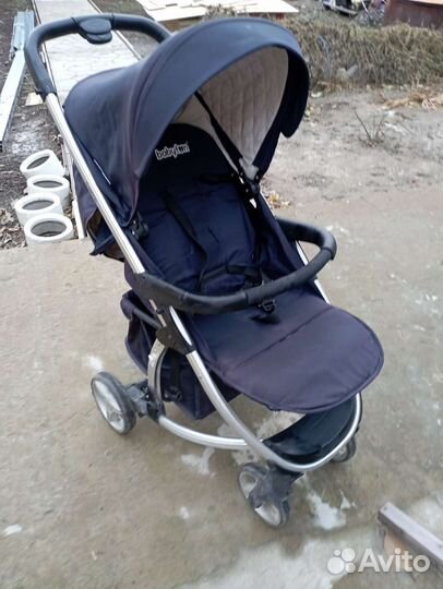 Прогулочная коляска