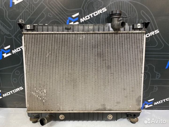 Радиатор двс Chevrolet Trailblazer GMT360 LL8 2006