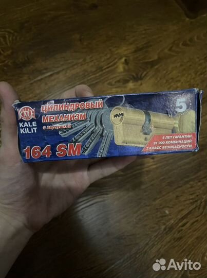 Дверной замок (цилиндровый механизм) новый