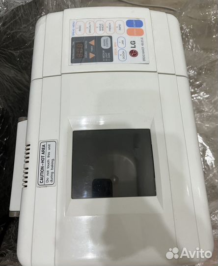 Хлебопечка LG HB-201JE как новая белая