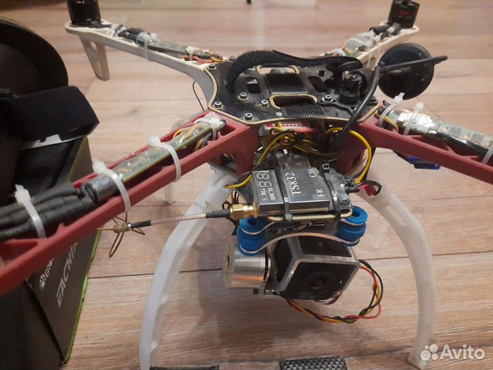Квадрокоптер с камерой и gps