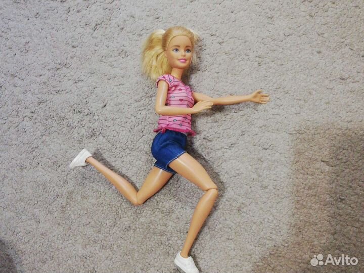 Кукла Барби с собакой и щенками