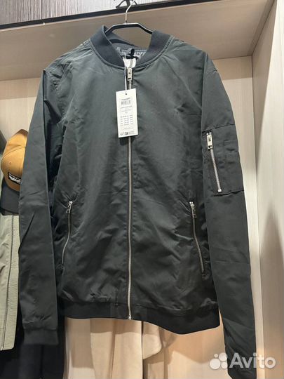 Бомбер Jack & Jones