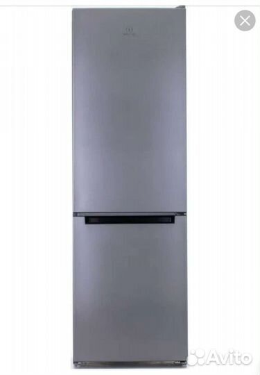 Холодильник indesit