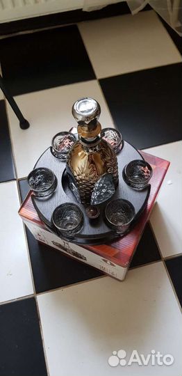 Набор графин и стопки