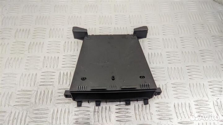 51169252007 Бардачок BMW X5 F15