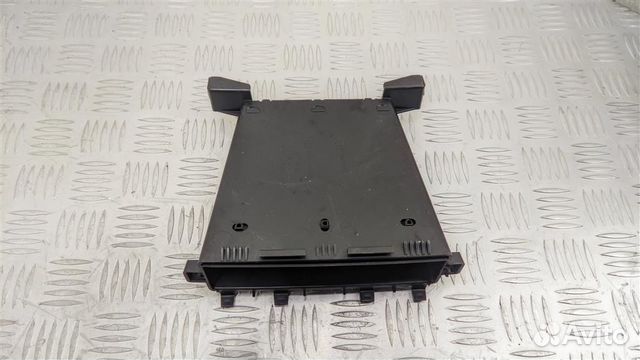 51169252007 Бардачок BMW X5 F15