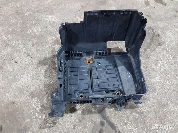 Площадка акб Renault Megane 2