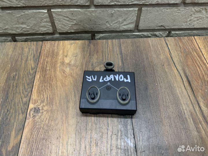 VW Golf 7 Блок комфорта передней двери RH