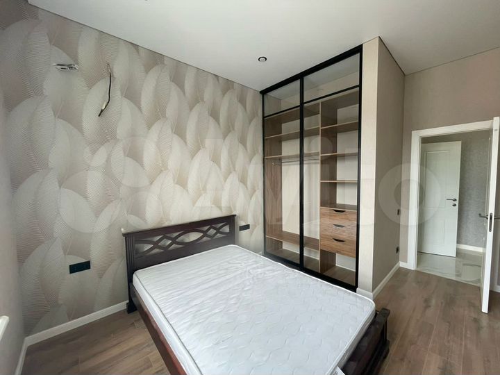 1-к. квартира, 44 м², 4/4 эт.