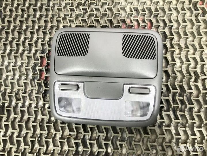 Фонарь салона (плафон) Honda CR-V