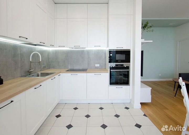 Кухонный гарнитур угловой в потолок на заказ