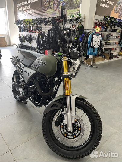 Мотоцикл Racer RC250CK triumph