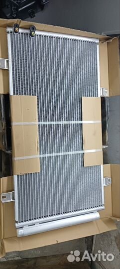 Радиатор кондиционера Toyota venza