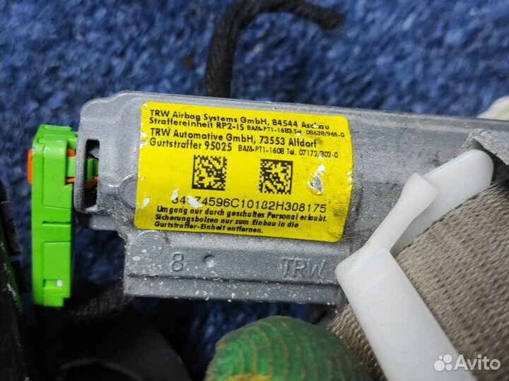 Ремень безопасности передний правый Mercedes W204