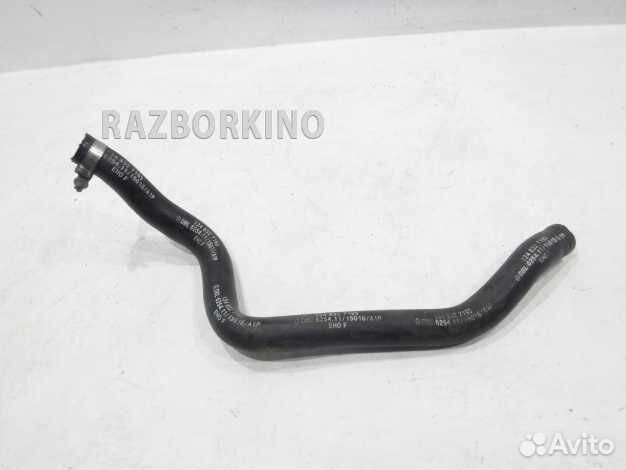 Патрубок системы охлаждения