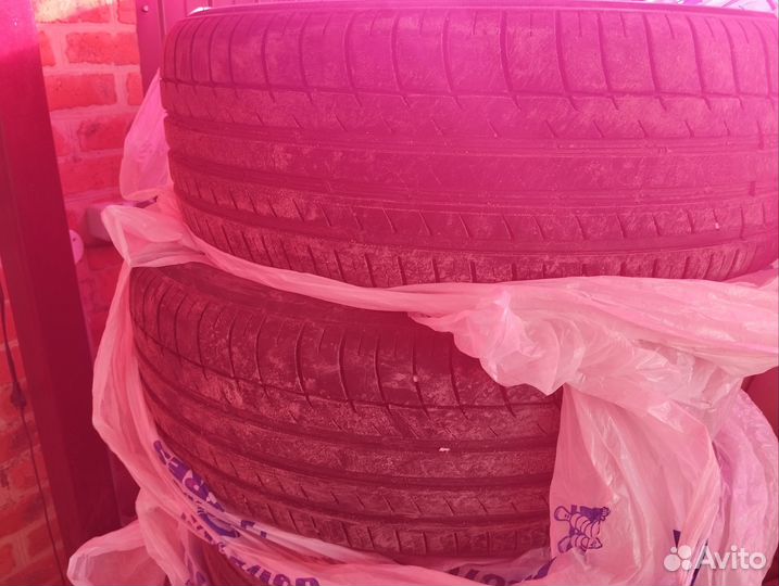 Triangle TH201 255/55 R18