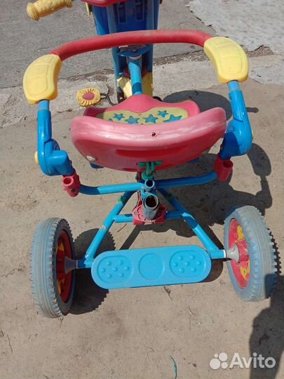 Детский трехколесный велосипед бу