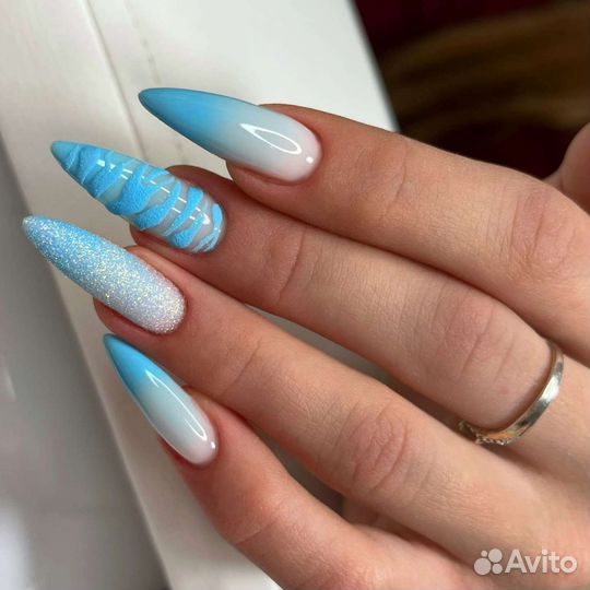 Мастер маникюра и педикюра