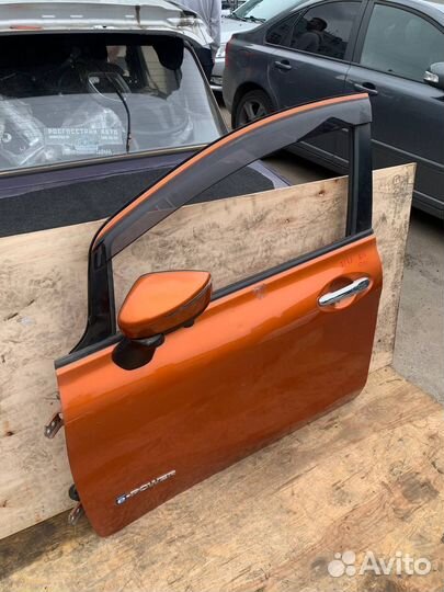Дверь передняя левая Nissan note HE12