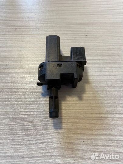 Датчик педали сцепления Ford Focus 3