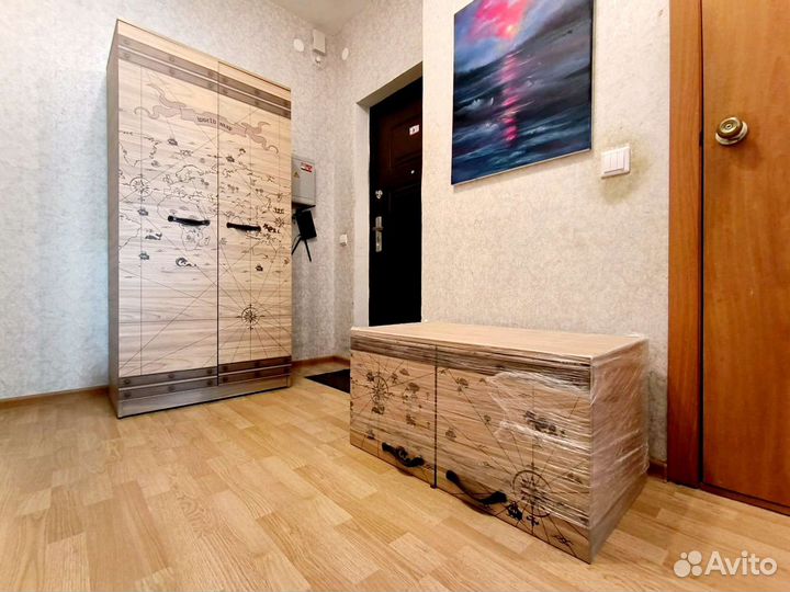 Шкаф двухстворчатый с полками детский