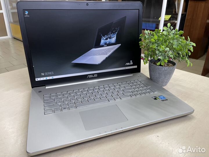 Легендарный ноутбук Asus /17 дюймов/Сабвуфер/Короб