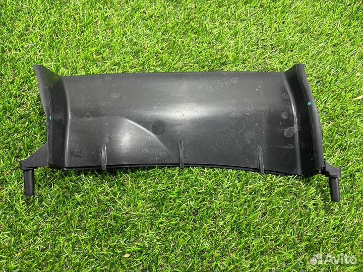 Воздухозаборник Audi A6 C7 2011