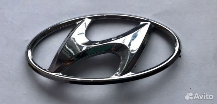 Продам шильдик на хундай солярис оригинал