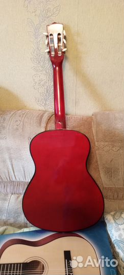 Детская гитара