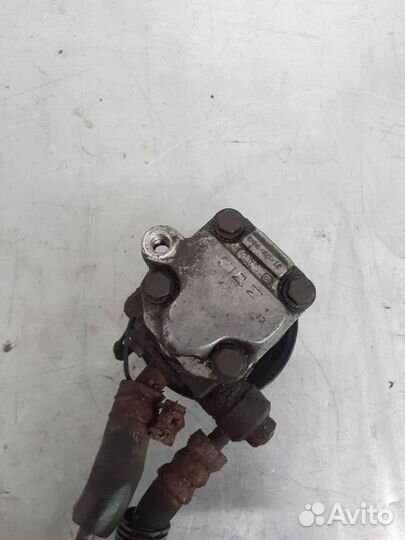 Насос гидроусилителя руля Suzuki Swift 2 рест